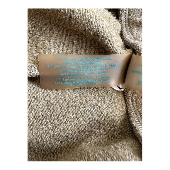 Bikini Village | Tropik Cargo Shorts - Size Large - Picture 7 of 10